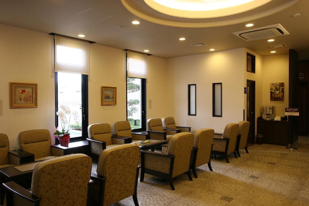 Hotel Route-Inn Yaizu Inter Экстерьер фото